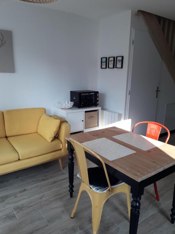 Gite 2 Le Grand Chene Condette Exterior photo